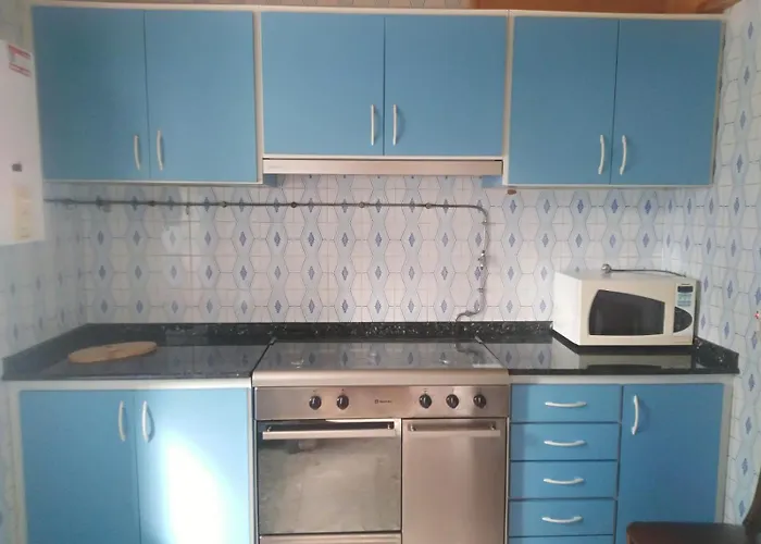 3 Bedroom House Near Beach Lighthouse Hiking Trail