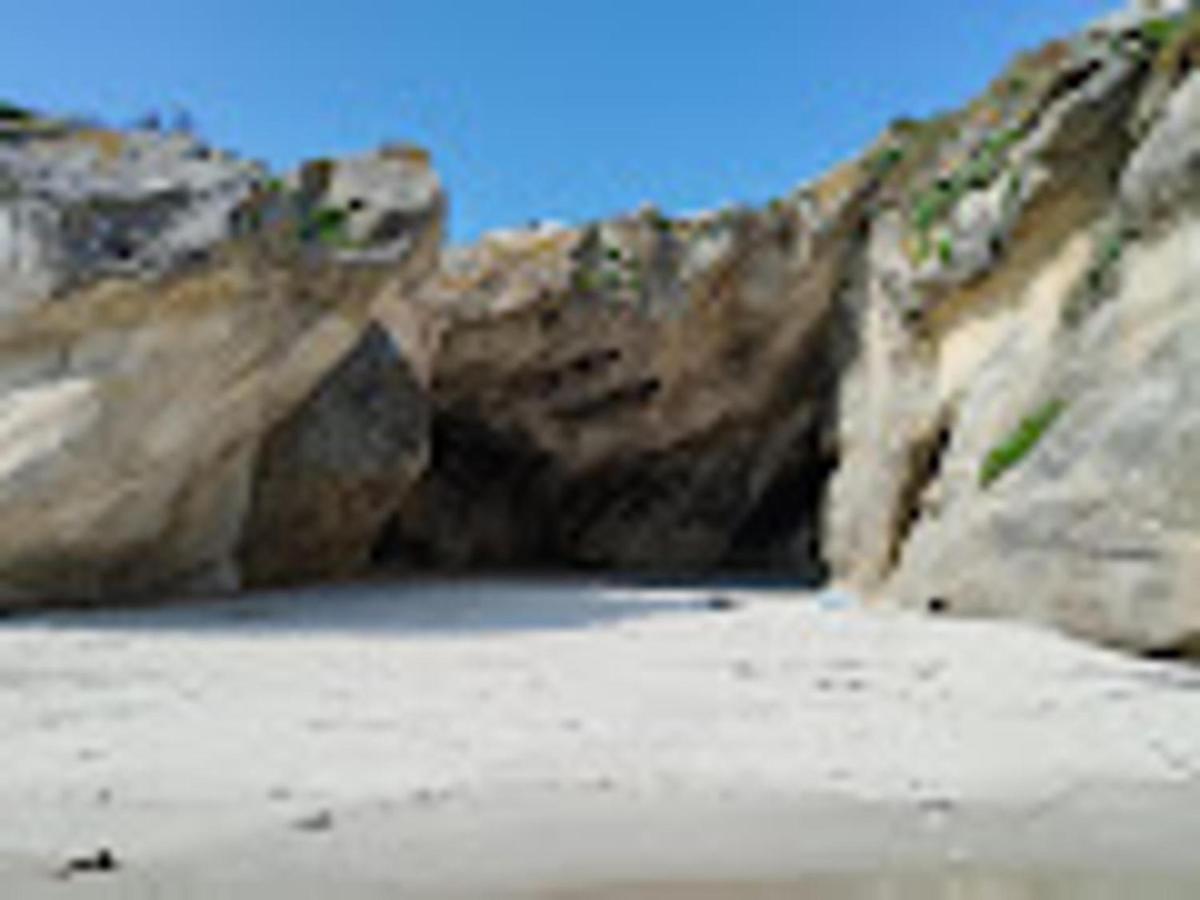 Holiday home 3 Bedroom House Near Lighthouse Hiking Trail